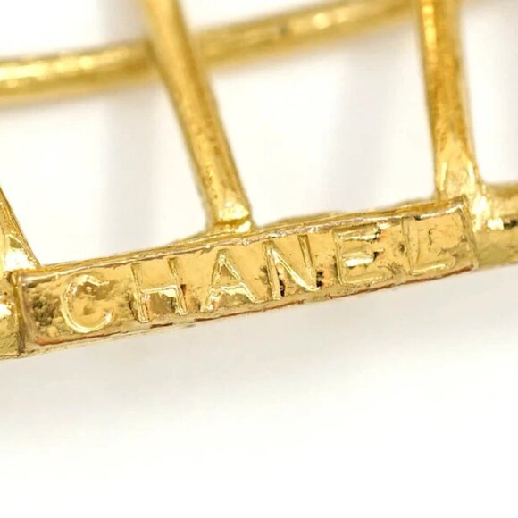 CHANEL CC Logos Bird Cage Basket Clip-On Earrings Gold Tone 29 Auth w/Box - Picture 6 of 8